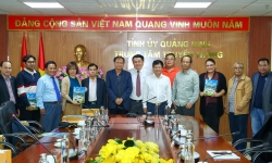Đoàn báo chí ASEAN thăm và làm việc tại Quảng Ninh