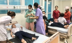Xác định được người phụ nữ phát thạch trái cây khiến 44 học sinh ở Quảng Ngãi bị ngộ độc