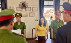 Thừa Thiên Huế: Khởi tố vụ án, bắt tạm giam 5 đối tượng buôn bán hàng giả