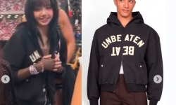 Lisa (Blackpink) diện áo mang thương hiệu Việt Nam đi xem Taylor Swift