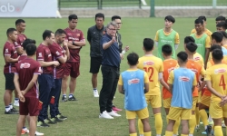 HLV Troussier triệu tập đến 60 cầu thủ U23 Việt Nam