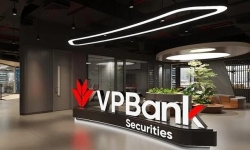 Tăng vốn thần tốc nhờ ngân hàng ‘mẹ’ bơm tiền, hoạt động môi giới của VPBankS vẫn thua lỗ, dư nợ vay margin tăng thêm hơn 2.500 tỷ đồng