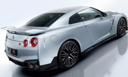 Ngắm phiên bản nâng cấp của Nissan GT-R
