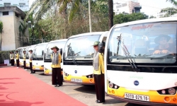 70 xe điện bắt đầu lăn bánh chở khách tham quan trung tâm TP.HCM