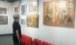 Chiêm ngưỡng 100 tác phẩm nghệ thuật đặc sắc của họa sĩ Văn Chiến