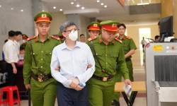Ông Nguyễn Thanh Long nộp thêm 1 tỷ, xin giảm nhẹ mức án 18 năm tù vụ Việt Á