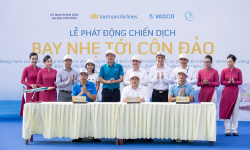 Vietnam Airlines phát động chiến dịch “Bay nhẹ tới Côn Đảo”