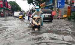 Dự báo thời tiết ngày 9/10: Nam Bộ có mưa lớn, đề phòng lốc, sét