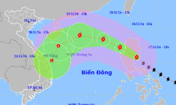 Dự báo bão Man-yi sẽ vào biển Đông ngày 18/11 với cường độ cấp 12, giật cấp 15