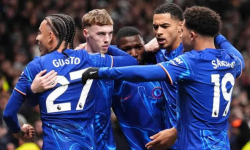 Chelsea ngược dòng ngoạn mục thắng 4-3 tại Tottenham