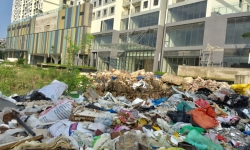 Hà Nội: Rác thải, ô nhiễm môi trường bủa vây khu đô thị Ngoại Giao Đoàn