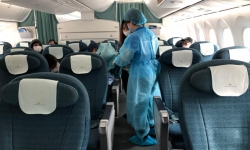 Vietnam Airlines tiếp tục đưa 12 công dân từ Nhật Bản về nước