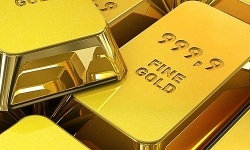 Giá vàng hôm nay 23/6: Vàng vọt lên đỉnh do ca nhiễm COVID-19 toàn cầu tăng kỷ lục