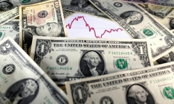 Tỷ giá ngoại tệ hôm nay 24/6: Đồng USD tụt giảm do căng thẳng Mỹ - Trung leo thang
