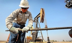 Giá xăng dầu hôm nay 9/7: Hàng tồn kho của Mỹ tăng cao, giá dầu quay đầu giảm