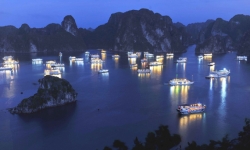 Quảng Ninh: Đề xuất tăng thời gian tham quan Vịnh Hạ Long đến 22h đêm