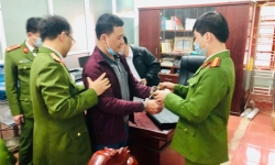 Tuyên Quang: Bắt giam hiệu trưởng chiếm đoạt tiền bảo hiểm của giáo viên, học sinh