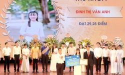 Tập đoàn Bảo Việt: Sát cánh cùng sinh viên ngành tài chính – bảo hiểm
