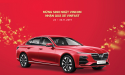 Vincom tặng xe VinFast Lux A2.0 trị giá hơn 1 tỷ đồng mừng 15 năm thành lập