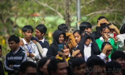 Ngay sau cơn bão 13 đi qua, 10.000 chiếc áo ấm được trao tặng cho các học sinh Thừa Thiên Huế