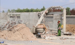 Tạm giữ 3 người liên quan vụ sập công trình xây dựng ở Đồng Nai