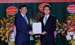 Công bố quyết định giao quyền Bộ trưởng Bộ Y tế cho ông Nguyễn Thanh Long