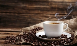 Giá cà phê hôm nay 2/2: Dự đoán sẽ trở lại ngưỡng 1.320 USD/tấn