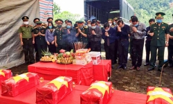 Hà Tĩnh: Truy điệu, an táng 9 hài cốt liệt sỹ hy sinh tại Lào