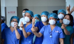 Bệnh viện Đà Nẵng dỡ bỏ phong tỏa, hoạt động trở lại