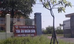 Chánh án huyện Lộc Hà có “vô cảm” với người dân?