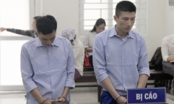 Hà Nội: Nhận hối lộ, hai cựu cán bộ Công an huyện Thanh Trì 'chia nhau' hơn 14 năm tù