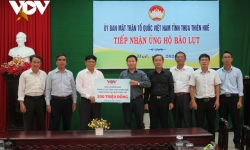 Đài Tiếng nói Việt Nam trao 400 triệu đồng hỗ trợ 2 tỉnh Quảng Trị và Thừa Thiên Huế