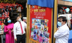 Hội Nhà báo TP Hồ Chí Minh tổ chức hoạt động trưng bày và bán báo xuân gây quỹ từ thiện