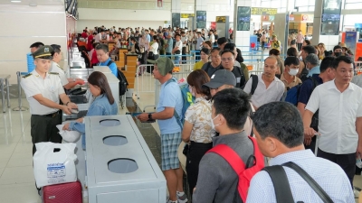 Giá vé máy bay cao bất thường, Cục Hàng không đề nghị hành khách cung cấp thông tin