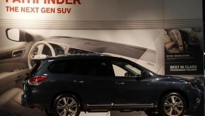 Nissan triệu hồi hơn 300.000 xe SUV Pathfinder vì vấn đề ở mui xe