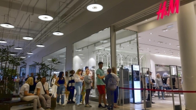 Người Nga tranh thủ mua hàng khi H&M và IKEA đồng loạt đóng cửa