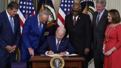 Tổng thống Biden ký dự luật trị giá 430 tỷ USD về khí hậu và sức khỏe