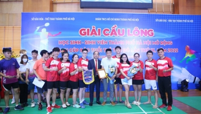 Khai mạc Giải Cầu lông Học sinh- Sinh viên TP Hà Nội mở rộng tranh Cúp báo Tuổi trẻ Thủ đô lần thứ IX