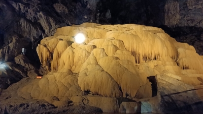 Chiêm ngưỡng Ngườm Ngao, hang động tuyệt mỹ ít người biết ở Cao Bằng