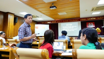 TP Hồ Chí Minh:  Tập huấn kỹ năng viết bài chuyên luận bảo vệ nền tảng tư tưởng của Đảng