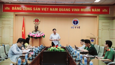 Thứ trưởng Đỗ Xuân Tuyên: Địa phương nào không nhận vắc xin, phải có văn bản báo cáo Thủ tướng