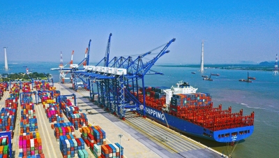 Sản lượng hàng hóa xuất nhập khẩu qua cảng biển giữ đà tăng