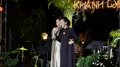 Lâm Đồng lên tiếng về việc Khánh Ly hát ‘Gia tài của mẹ’