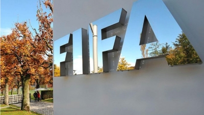 FIFA siết chặt quy định về mượn cầu thủ
