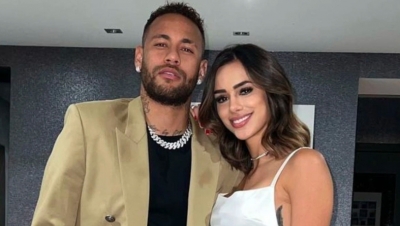 Neymar chia tay bạn gái siêu mẫu Bruna Biancardi