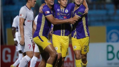 Hà Nội FC thắng vùi dập Bình Dương 5-1 trên sân Hàng Đẫy