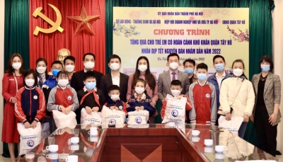 T&T Group trao quà cho trẻ em khó khăn tại  Hà Nội