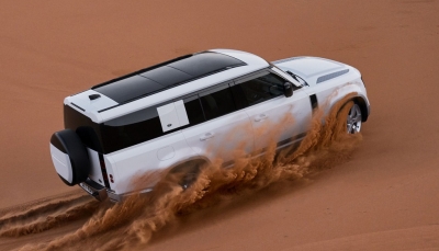 SUV địa hình Land Rover Defender 130 ra mắt, thiết kế 8 chỗ ngồi rộng