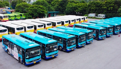Xe buýt Hà Nội: Chật vật phục hồi hoạt động hậu COVID-19