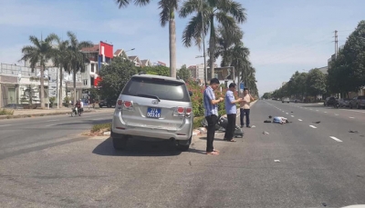 Lãnh đạo UBKT Tỉnh ủy Nghệ An lên tiếng về bức ảnh 3 cán bộ điện thoại: 